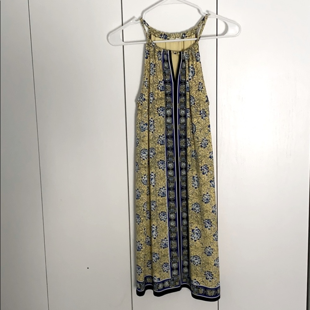 Yellow dress